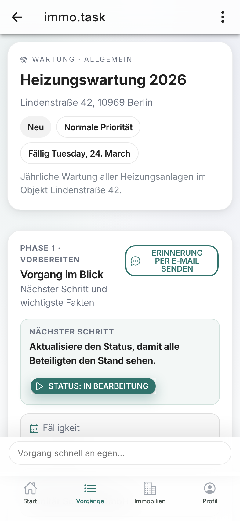 Wartungs-Vorgang mit Dienstleister-Updates und Fortschrittsdokumentation
